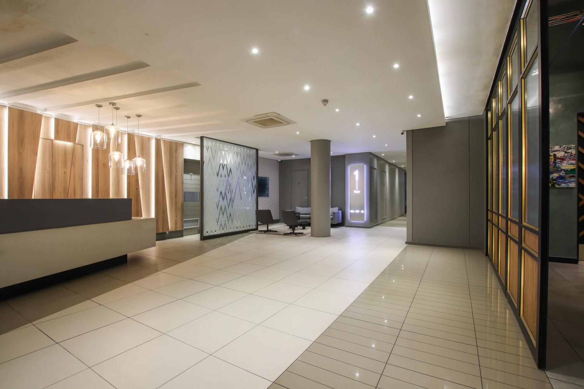 Cgrsa Apartments Sandton Johannesburg Buitenkant foto